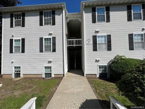 17 Lexington Hill , Unit 12, Harriman, NY 10926