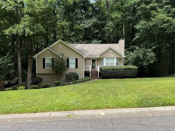 150 Hartwood Drive , Woodstock, GA 30189