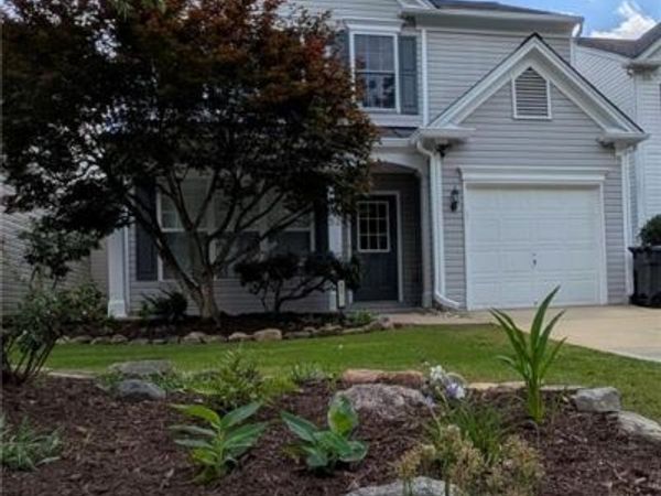 52 Devonshire Drive , Roswell, GA 30022