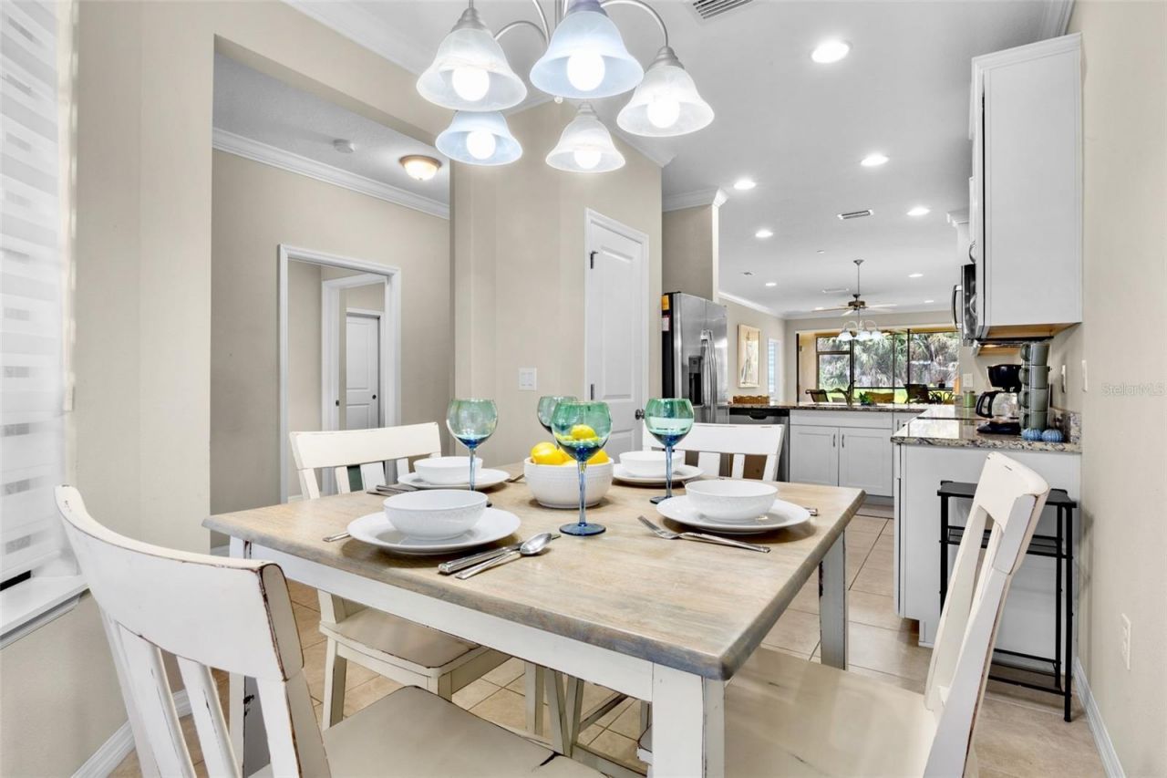 5425 Cicerone Street, Unit 103, Sarasota, FL 34238 Photo