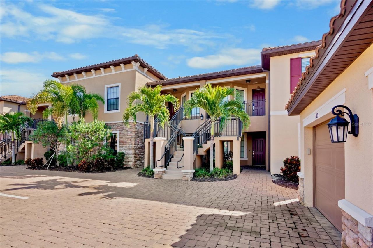 5425 Cicerone Street, Unit 103, Sarasota, FL 34238 Photo