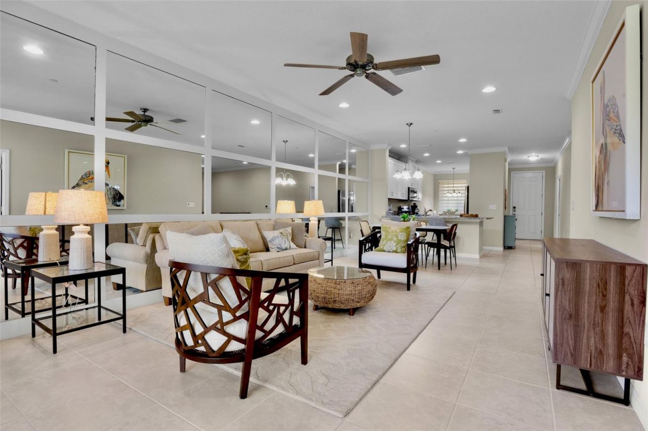 5425 Cicerone Street, Unit 103, Sarasota, FL 34238 Photo