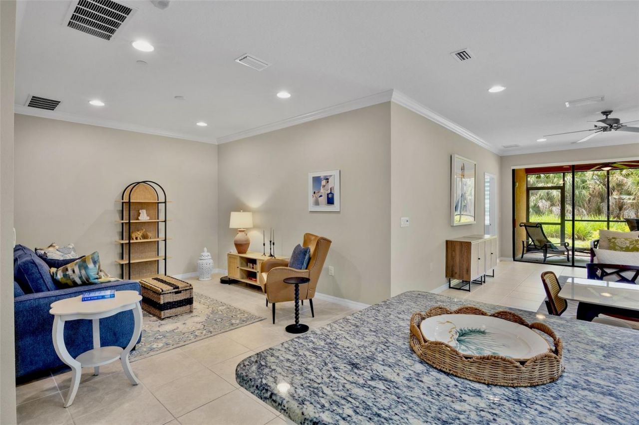 5425 Cicerone Street, Unit 103, Sarasota, FL 34238 Photo