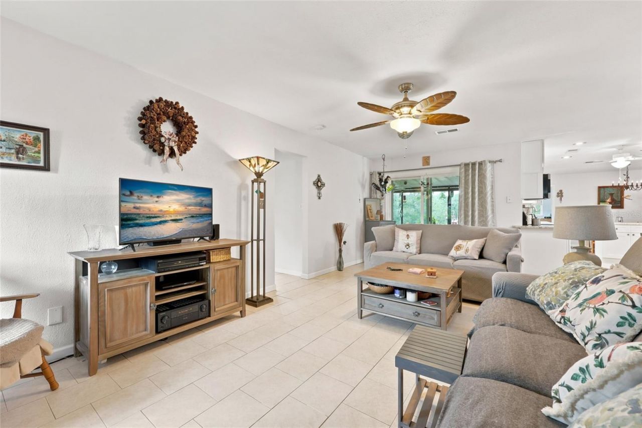 4875 SW County Road 240, Lake City, FL 32024 Photo
