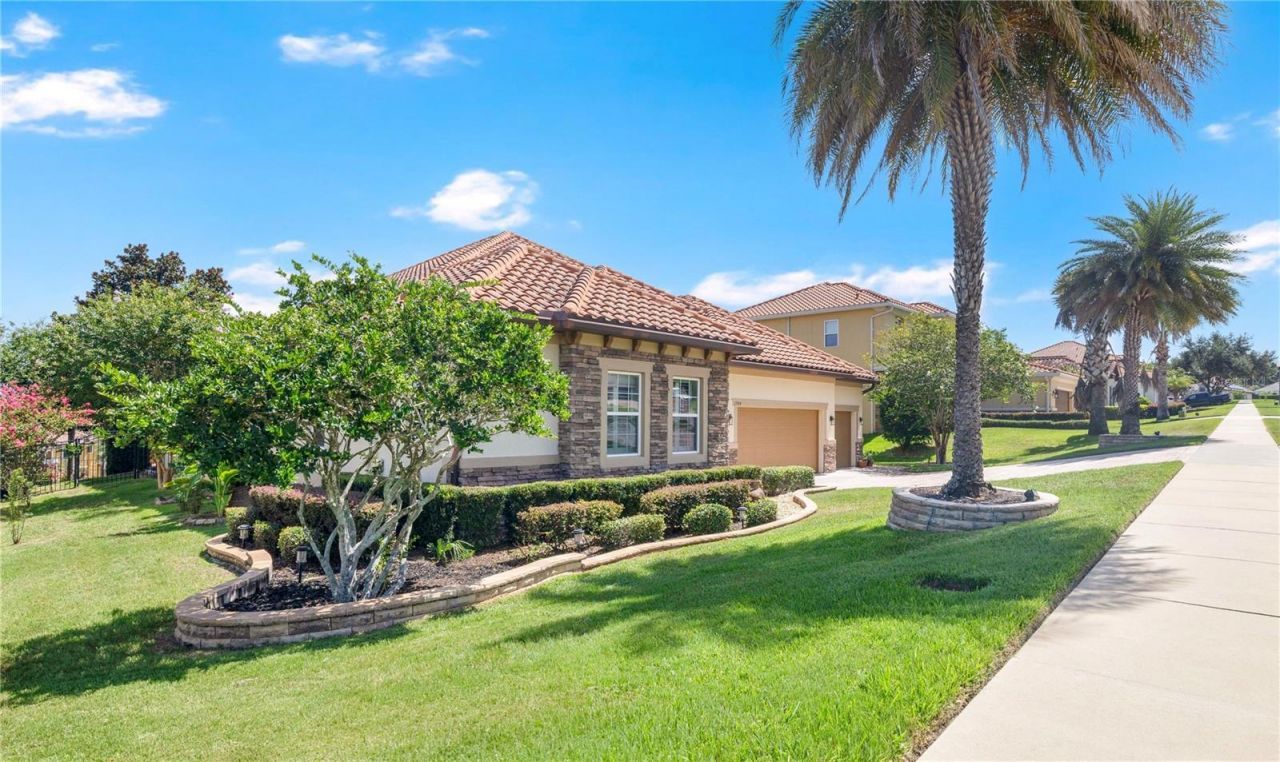 1744 Bella Lago Drive , Clermont, FL 34711 Photo