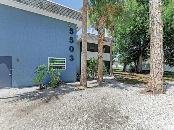 5503 FOUNTAIN LAKE CIRCLE, Unit A203, BRADENTON, FL 34207