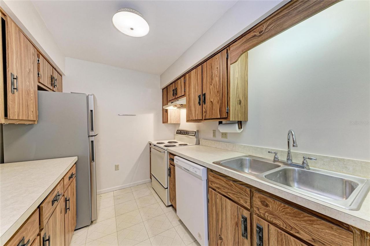 5503 Fountain Lake Circle, Unit A203, Bradenton, FL 34207 Photo