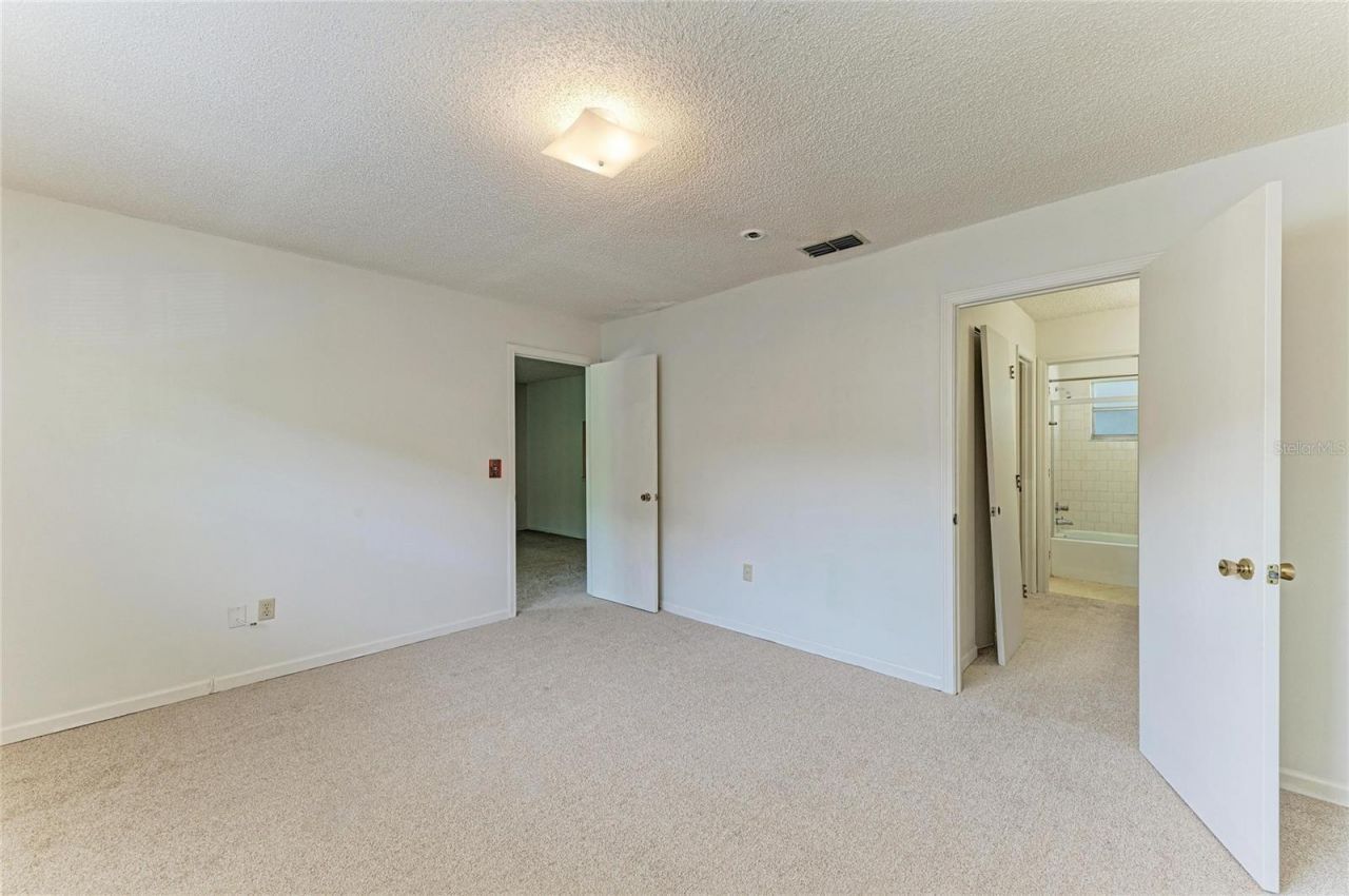 5503 Fountain Lake Circle, Unit A203, Bradenton, FL 34207 Photo