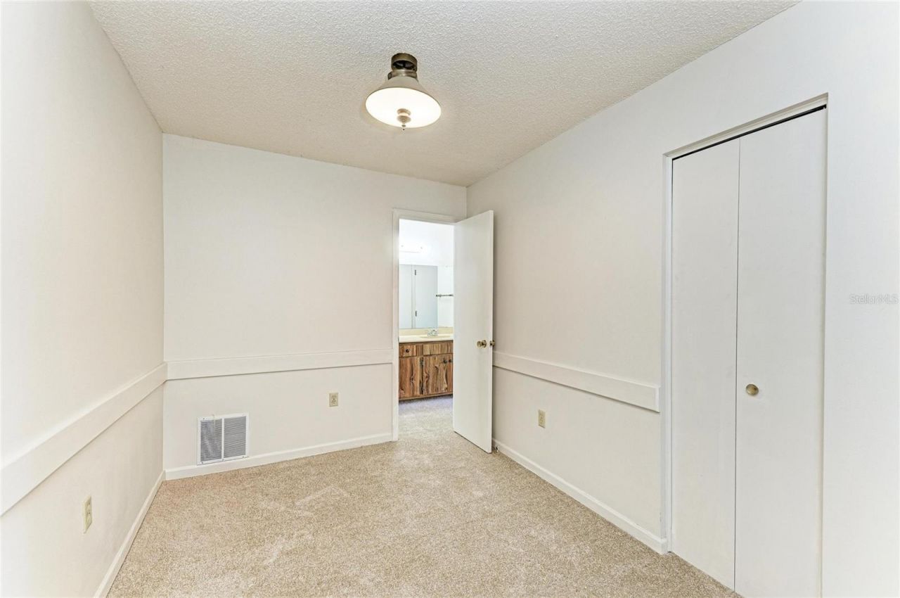 5503 Fountain Lake Circle, Unit A203, Bradenton, FL 34207 Photo