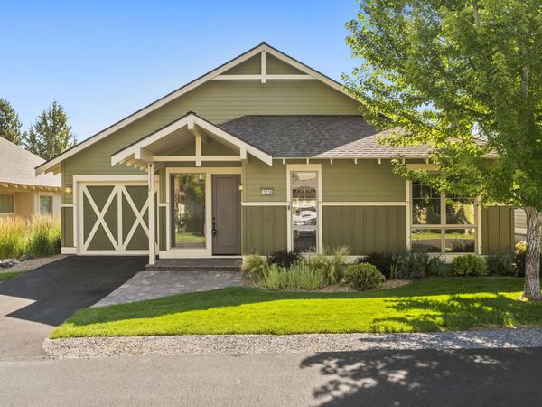11136 Desert Sky Loop, Redmond, OR 97756