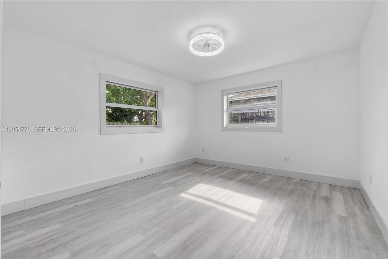 5719 Mayo St , Hollywood, FL 33023 Photo