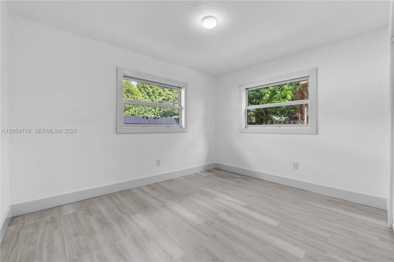 5719 Mayo St , Hollywood, FL 33023 Photo