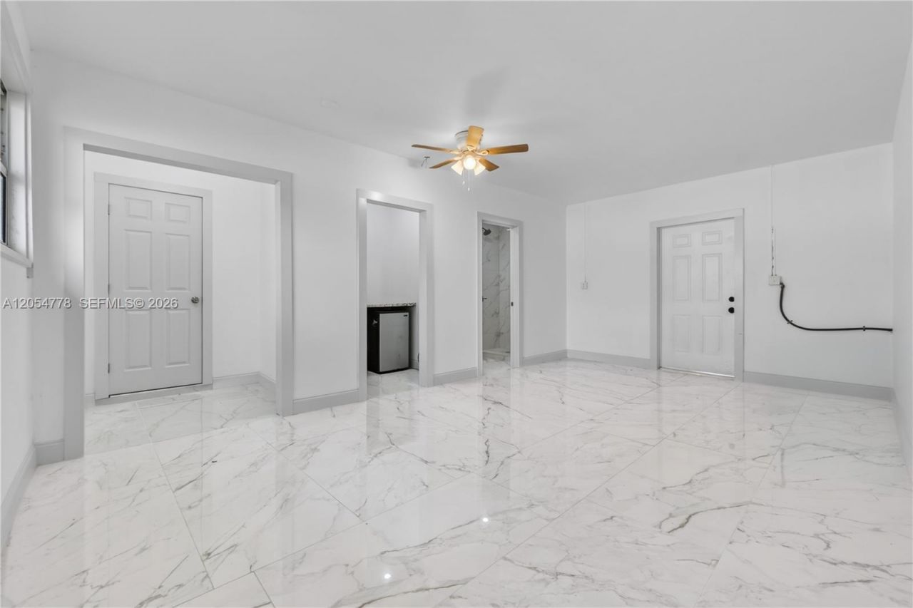 5719 Mayo St , Hollywood, FL 33023 Photo