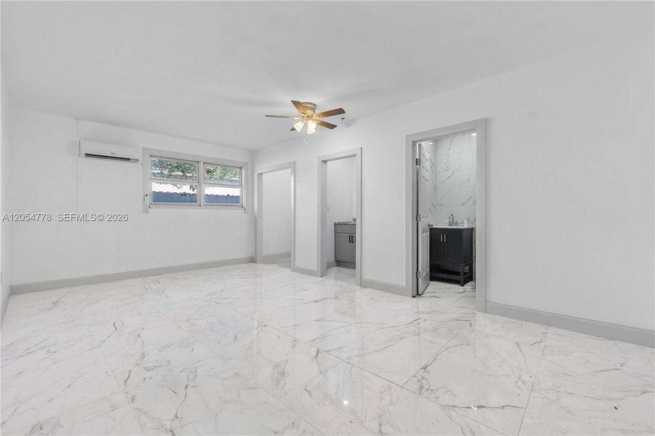 5719 Mayo St , Hollywood, FL 33023 Photo