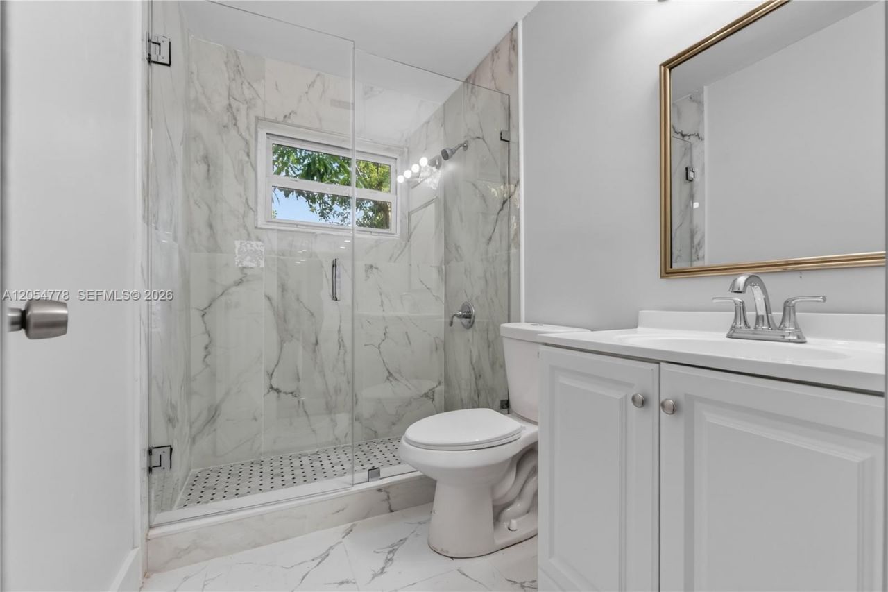 5719 Mayo St , Hollywood, FL 33023 Photo