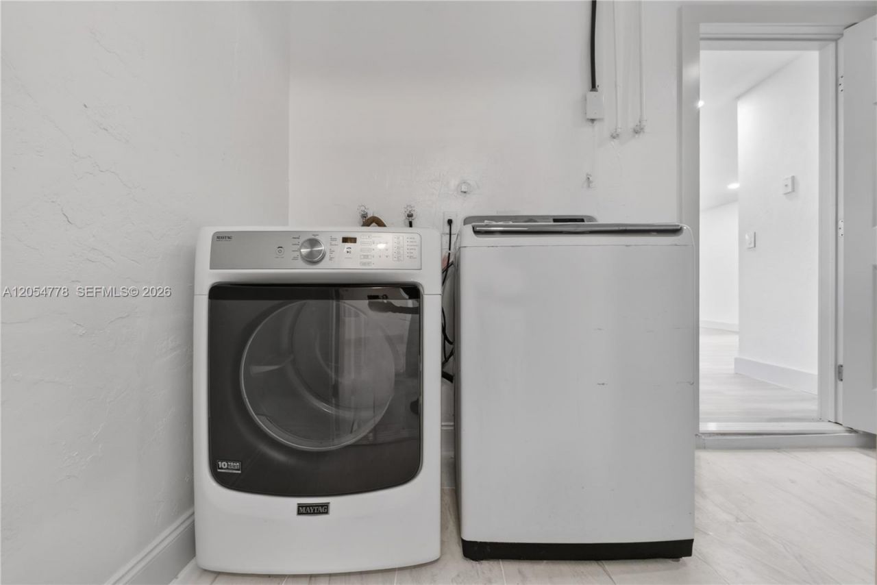 5719 Mayo St , Hollywood, FL 33023 Photo