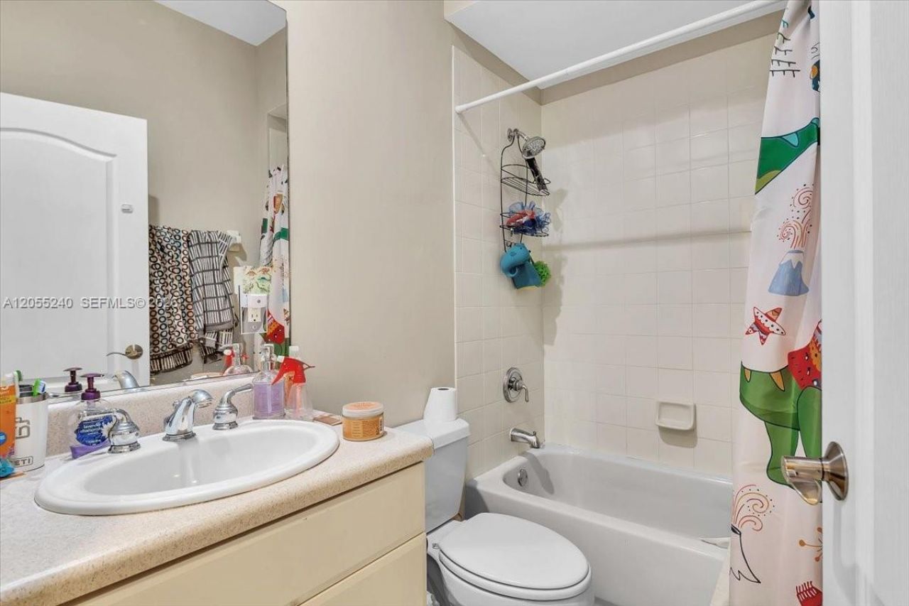6228 SW 194th Ave, Pembroke Pines, FL 33332 Photo