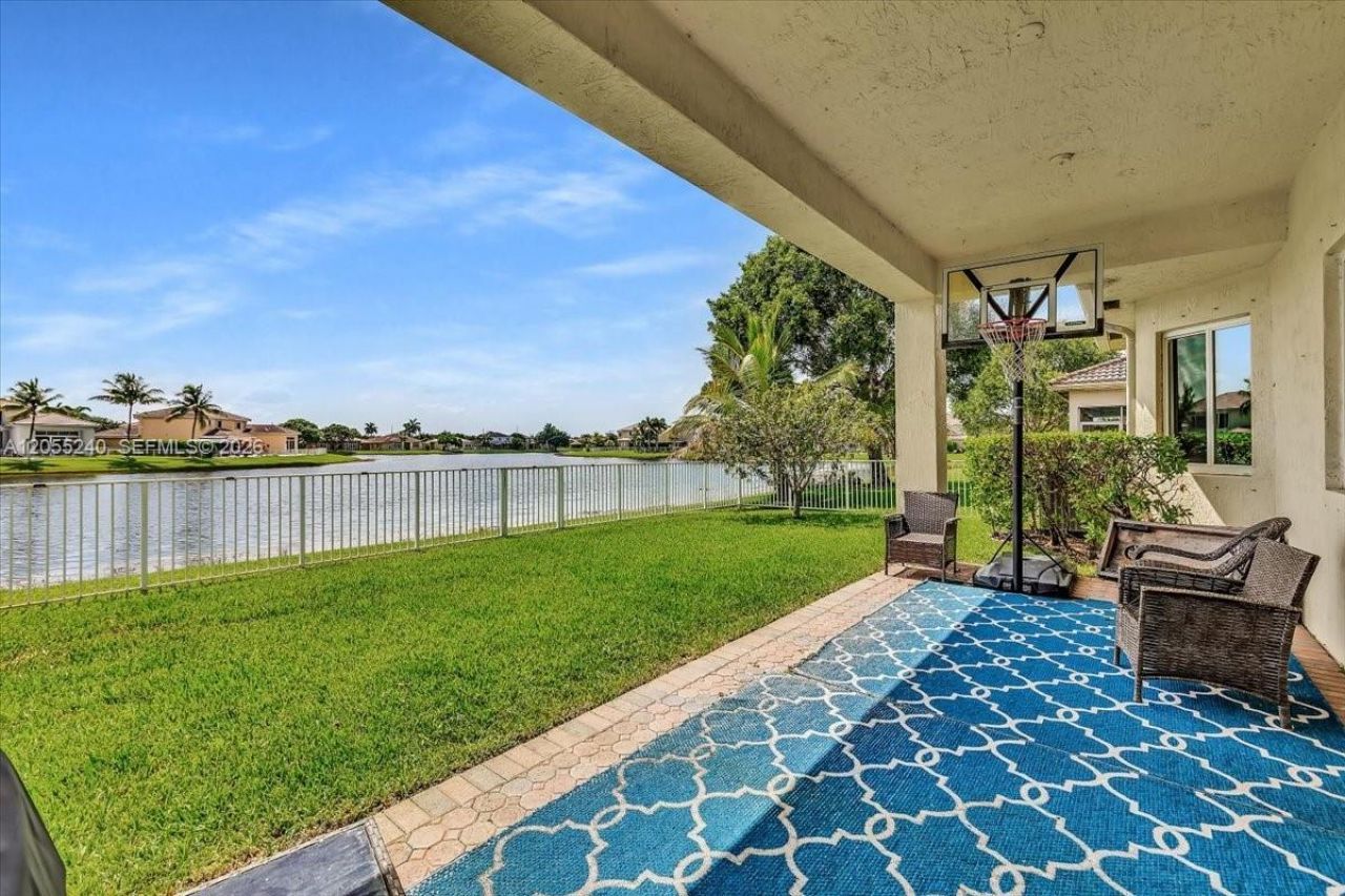 6228 SW 194th Ave, Pembroke Pines, FL 33332 Photo