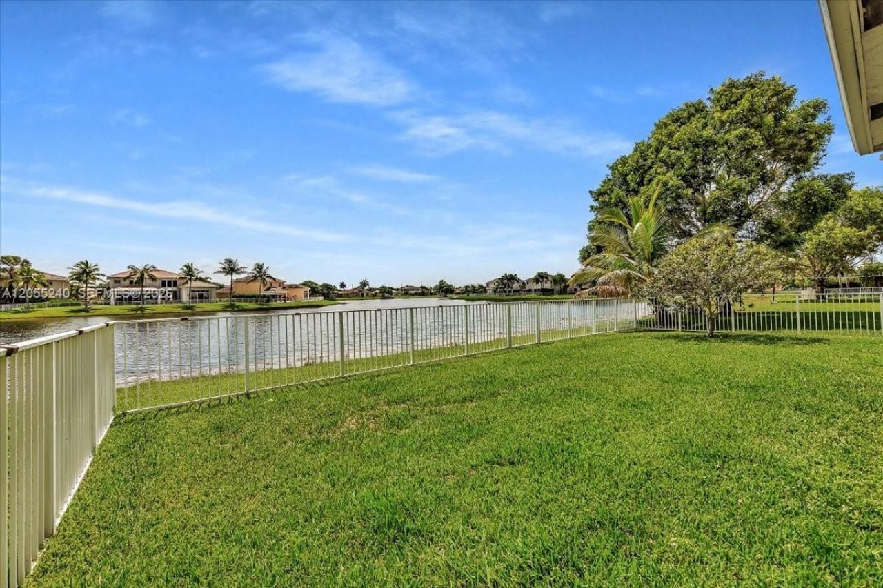 6228 SW 194th Ave, Pembroke Pines, FL 33332 Photo