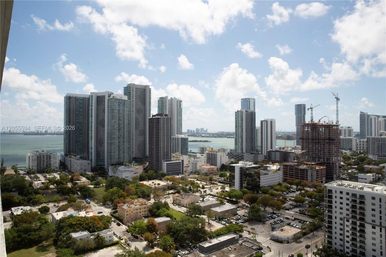 121 NE 34th St, Unit 2701, Miami, FL 33137 Photo