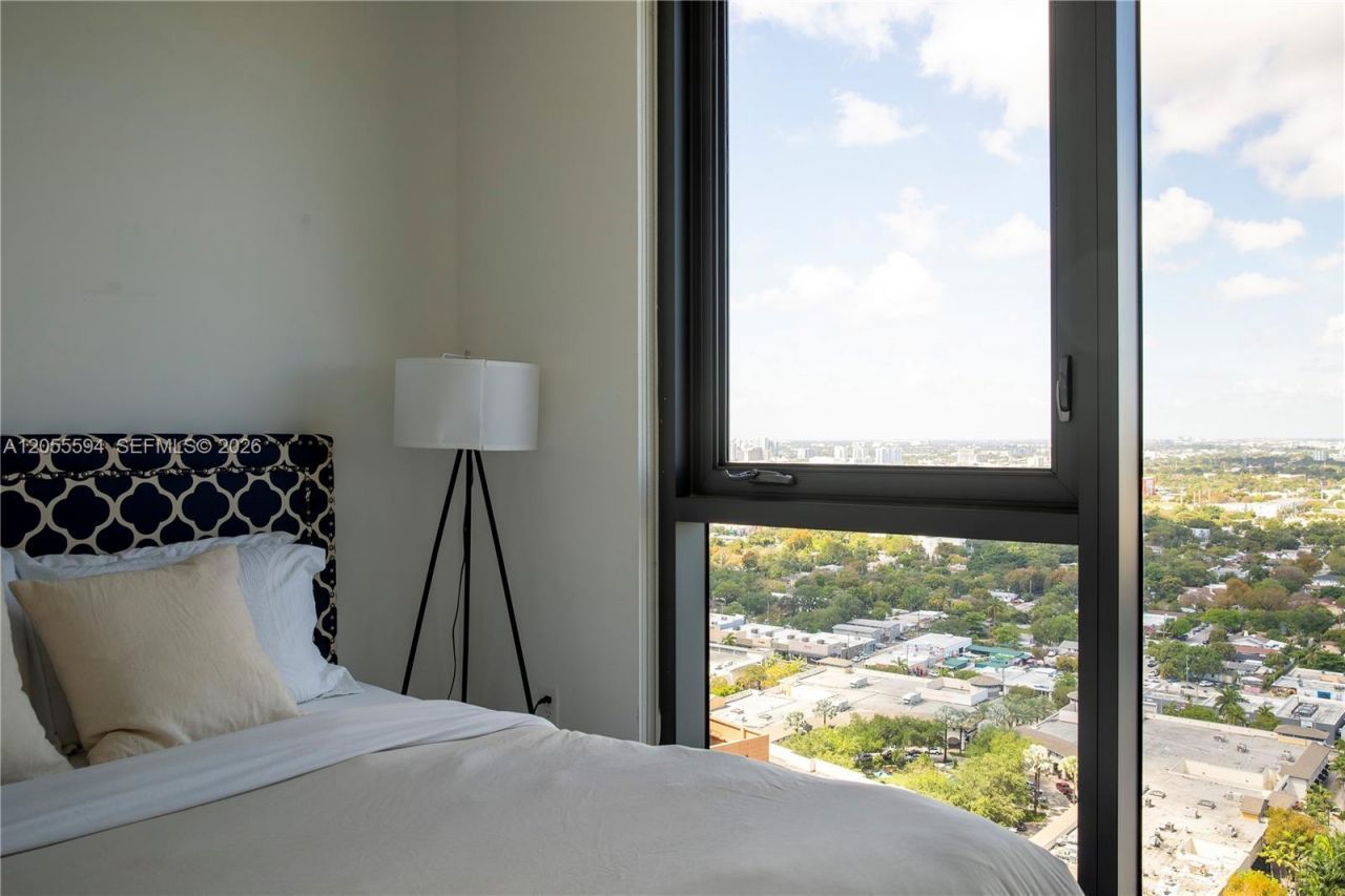 121 NE 34th St, Unit 2701, Miami, FL 33137 Photo