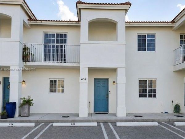 634 SW 2nd Pl , Florida City, FL 33034