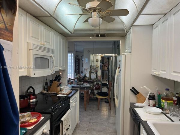 120 Golden Isles Dr , Unit 44B, Hallandale Beach, FL 33009