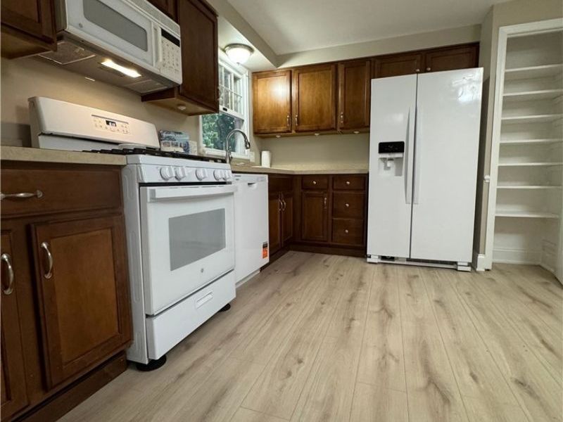 3083 Orchard Road, Silver Lake, OH 44224 Photo 11