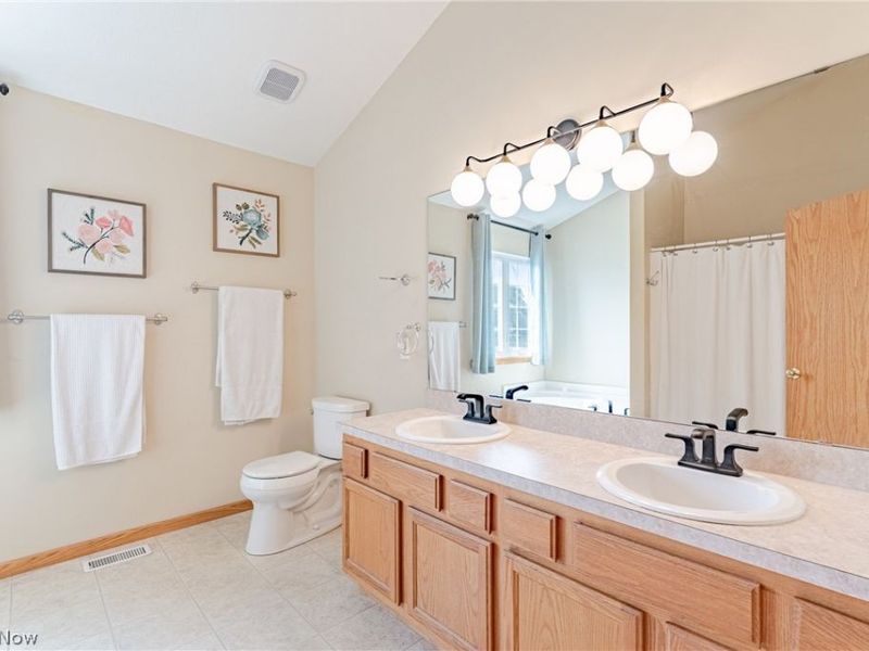 779 Castle Haven Way, Wadsworth, OH 44281 Photo 19