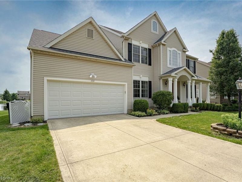 779 Castle Haven Way, Wadsworth, OH 44281 Photo 2