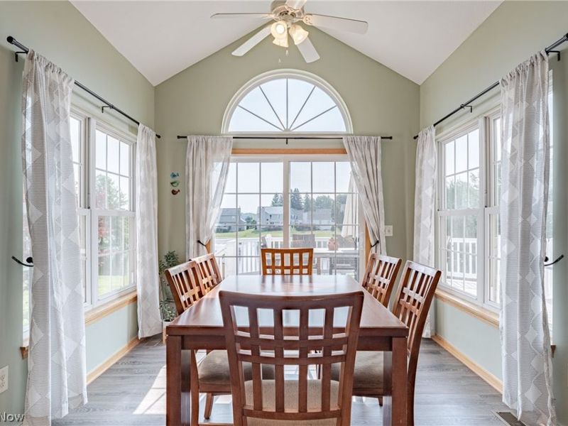 779 Castle Haven Way, Wadsworth, OH 44281 Photo 9