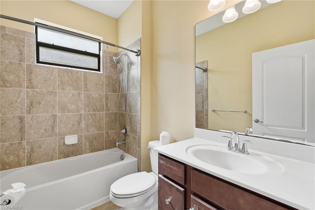 4381 Madagascar Palm Way, Naples, FL 34119 Photo