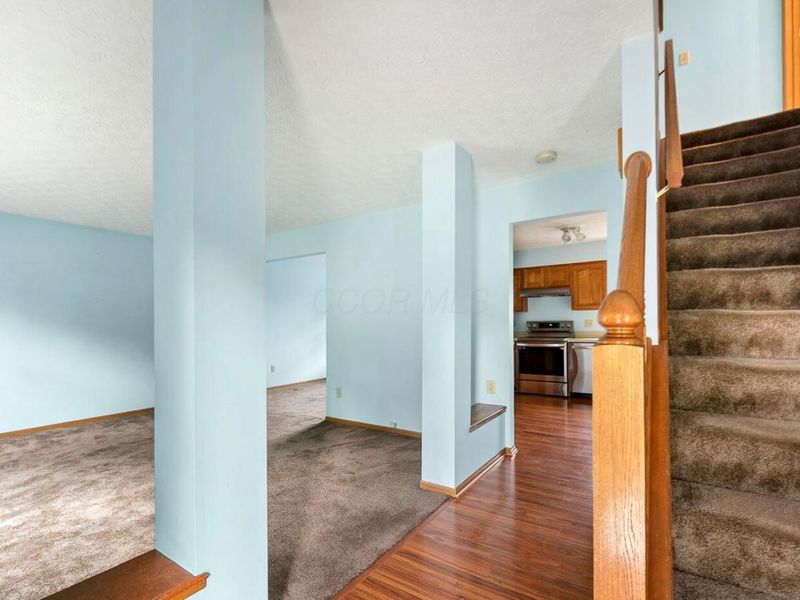 3226 Tumwater Valley Drive, Pickerington, OH 43147 Photo 4