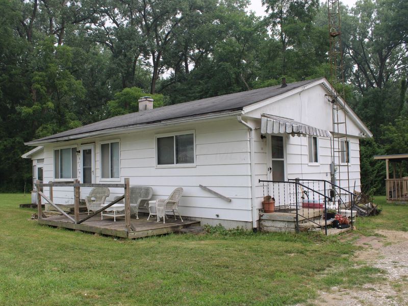 919 Charles , Galion, OH 44833 Photo 2