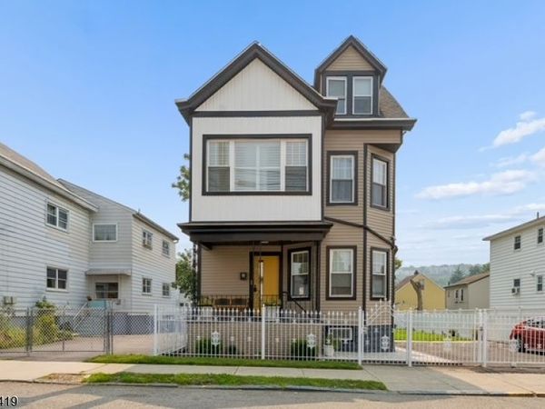 83 Nagle St, Paterson, NJ 07501