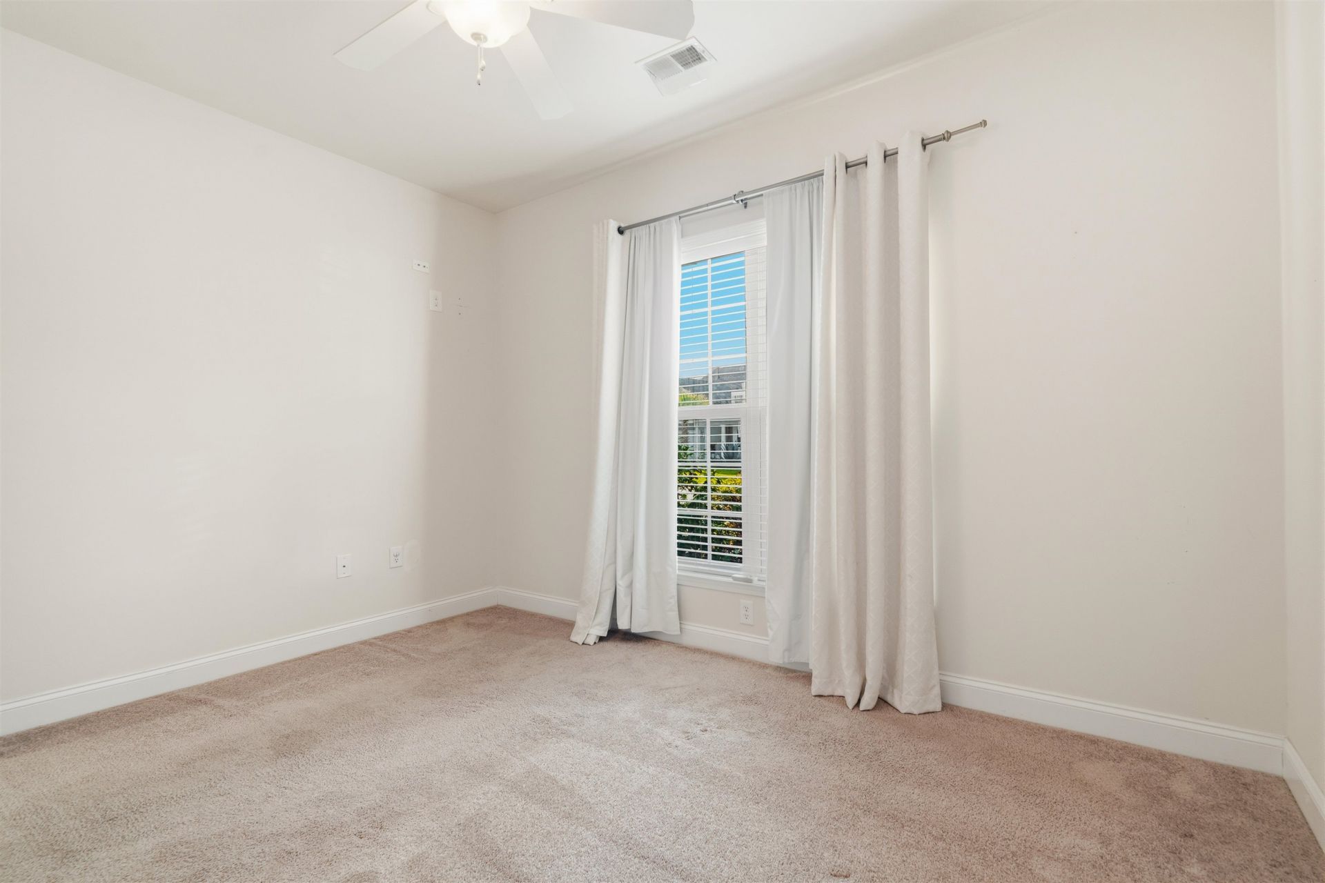 2513 Greenbank Dr.  Photo 29