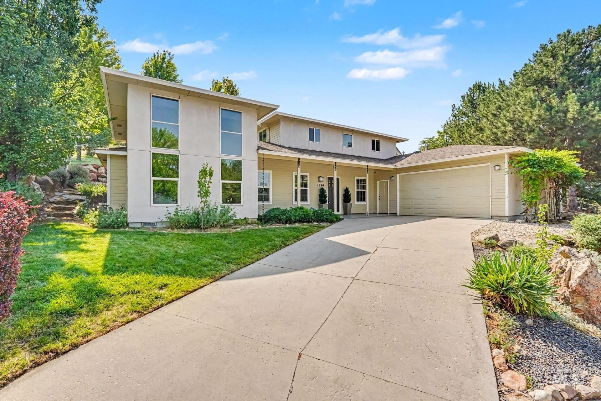 1890 S Stone Ridge Way, Boise, ID 83712 Main Photo