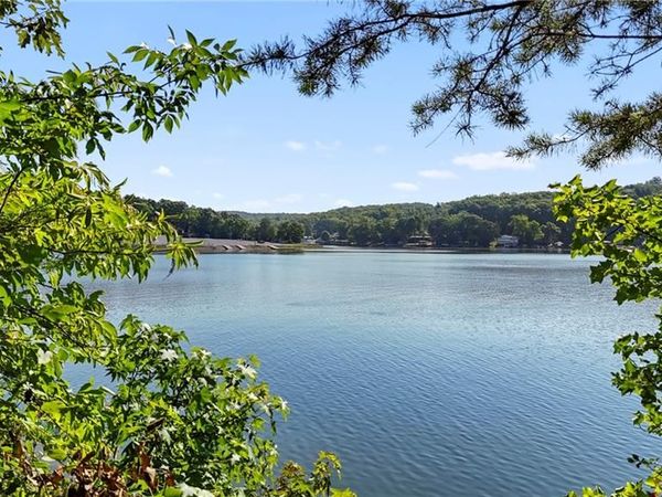 000 Pinehaven Drive , New London, NC 28127