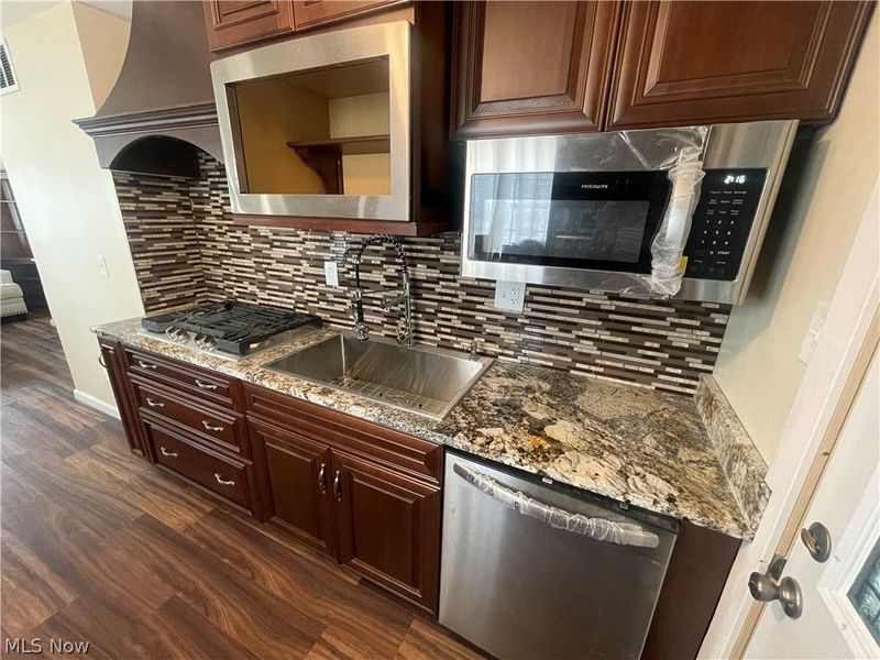 280 Buckner Drive, Euclid, OH 44123 Photo 8