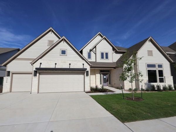 200 Silver Sage CT, Dripping Springs, TX 78620