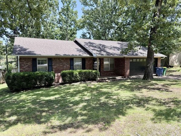 5904 Valerie Drive, North Little Rock, AR 72118