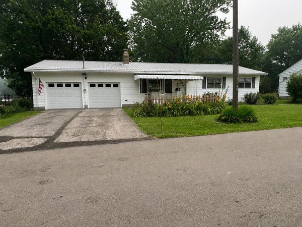 137 Lincoln Ave, Ashland, OH 44805