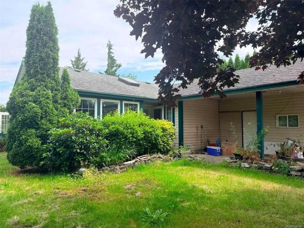 1933 Galerno Rd , Campbell River, BC V9W 1K8