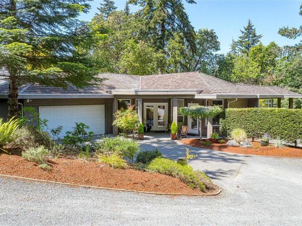 1145 Osprey Dr , Duncan, BC V9L 5S3
