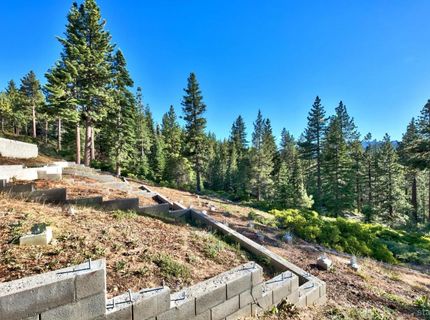 1952 Apalachee Drive, South Lake Tahoe, CA 96150 Photo