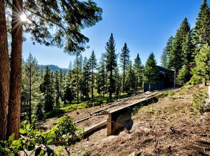1952 Apalachee Drive, South Lake Tahoe, CA 96150 Photo