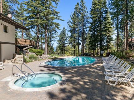 1254 Timber Lane, South Lake Tahoe, CA 96150 Photo