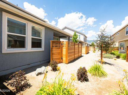 864 Furlong Drive, Minden, NV 89423 Photo