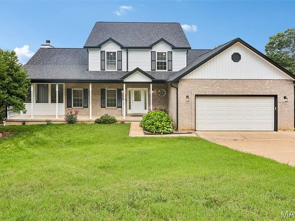 3561 Imperial Hills Drive , Imperial, MO 63052