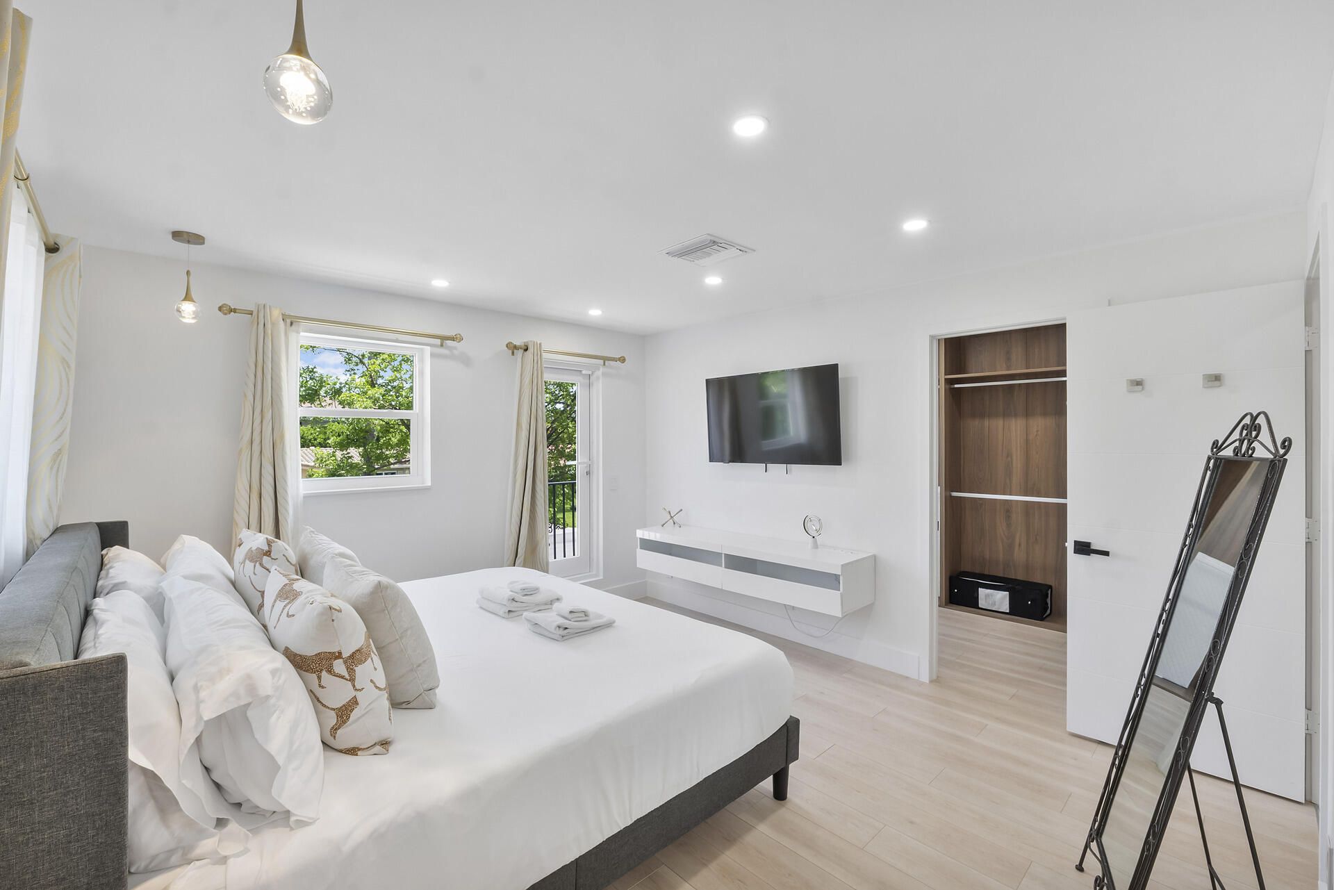 3261 Seaward Dr, Unit 3261, Lauderdale by the Sea, FL 33062 Photo
